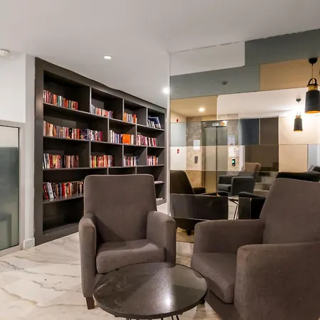 奥巴星辰酒店 - 超级全包 4*