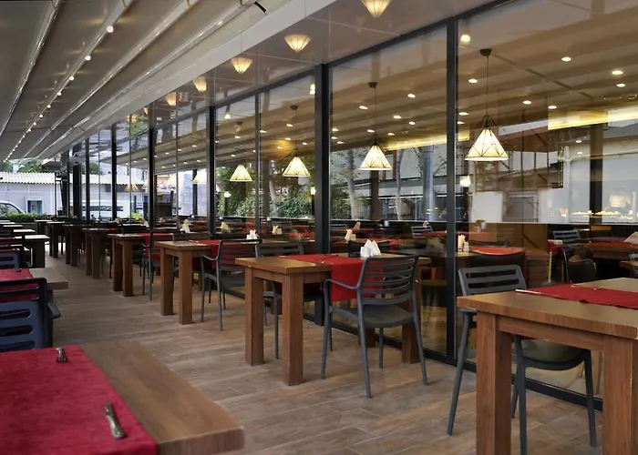 奥巴星辰酒店 - 超级全包